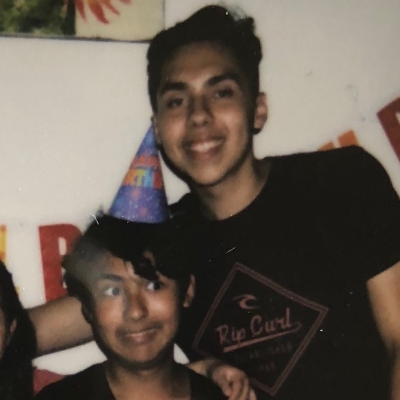 Meet your Posher, Flabio - Picture 1 of 1